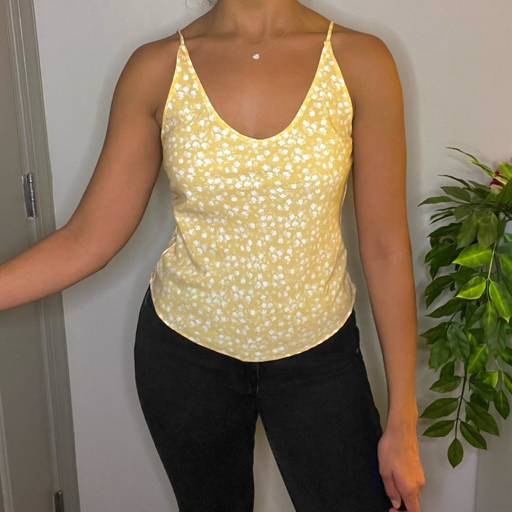 Abercrombie Fitch Yellow White Floral Scoop Neck Blouse Spaghetti Strap Tank